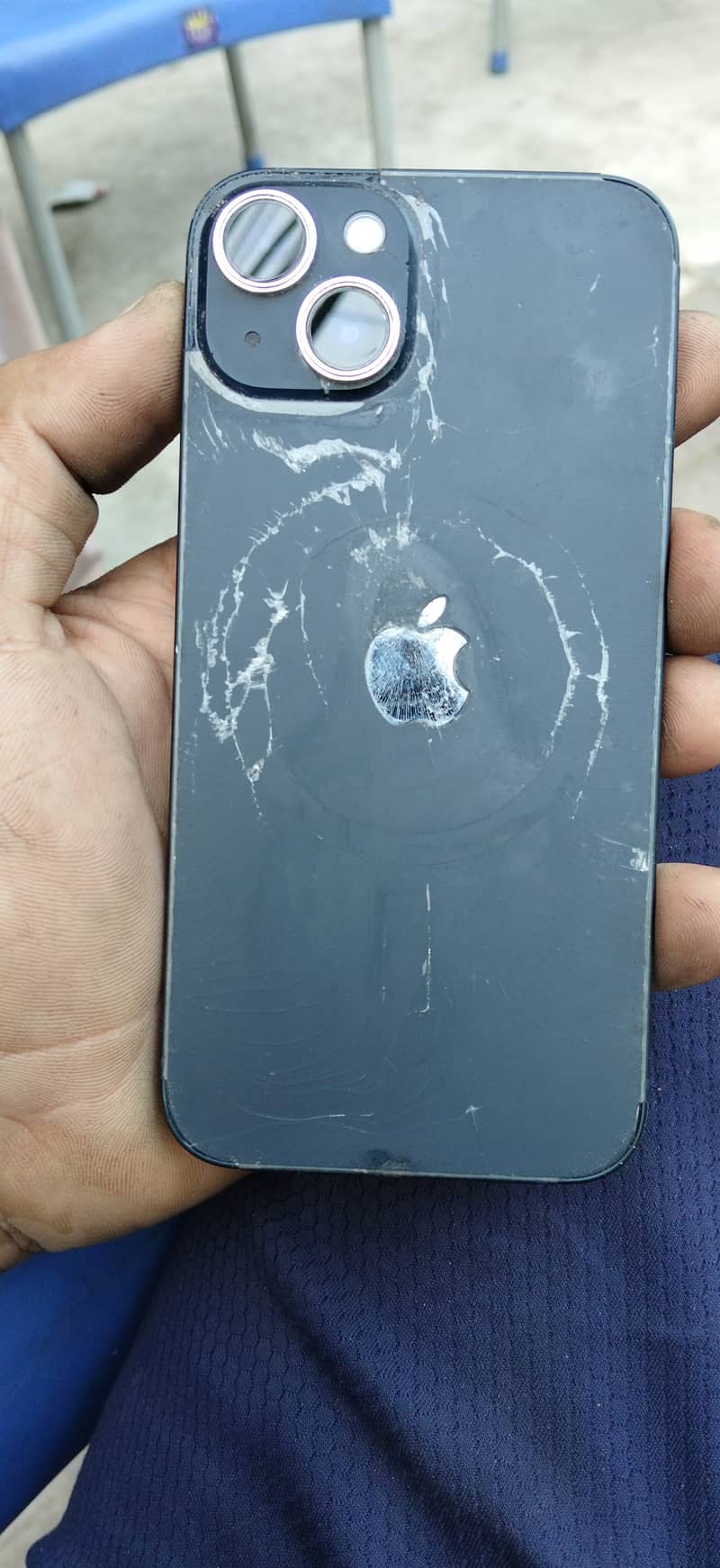 Apple iPhone 13 0