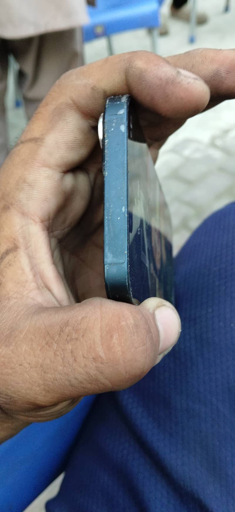 Apple iPhone 13 2