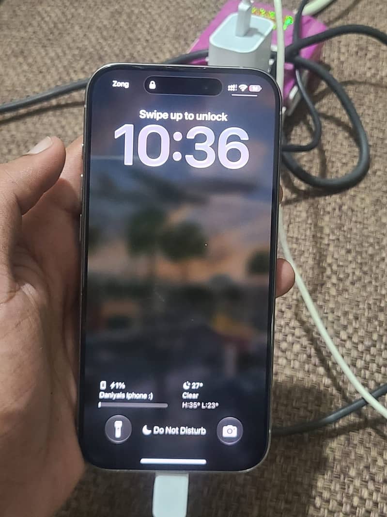 Apple iPhone 15 Pro 4