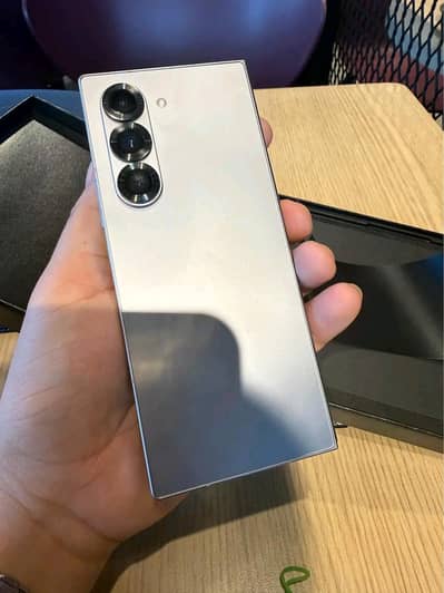Samsung Mobile Z Fold 6