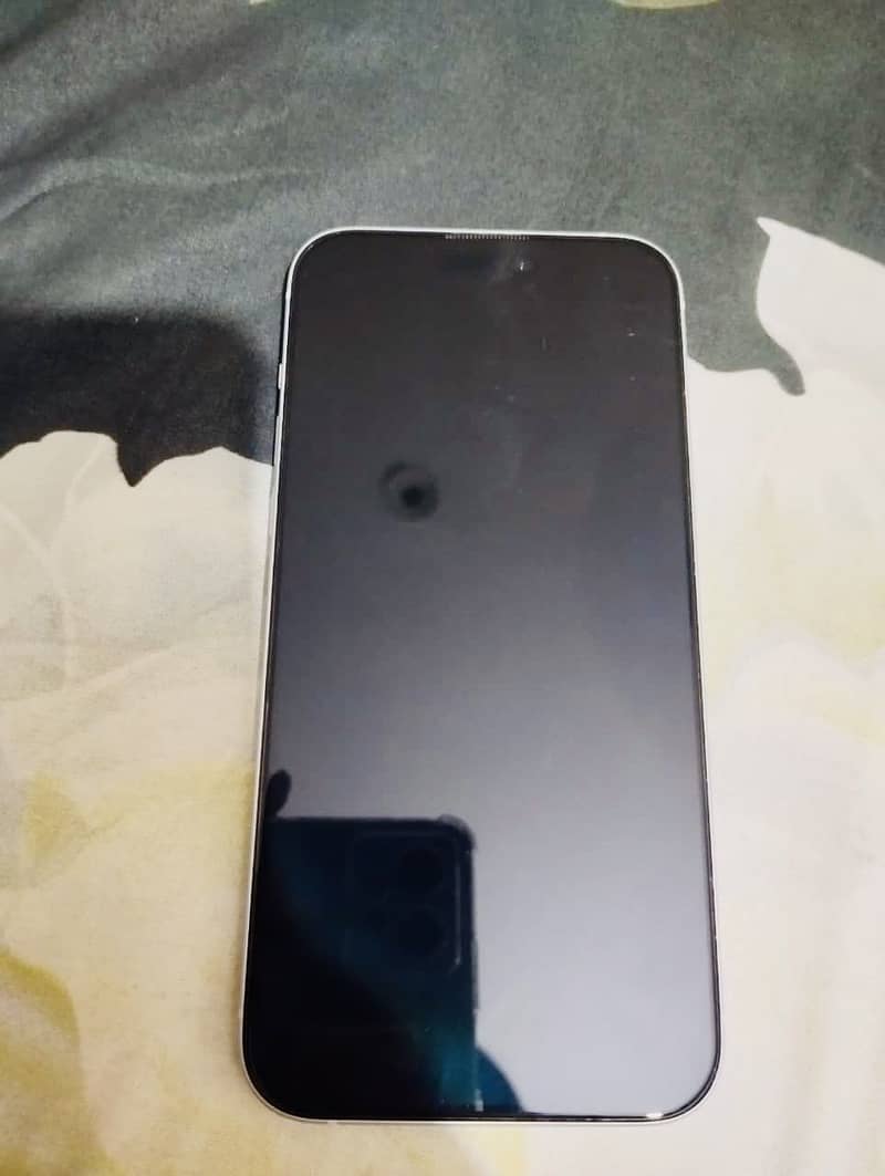 Apple iPhone 15 plus 2
