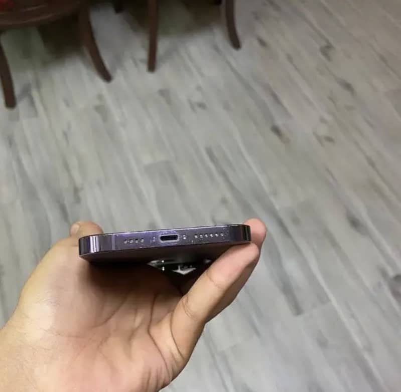Apple iPhone 14 Pro Max 4