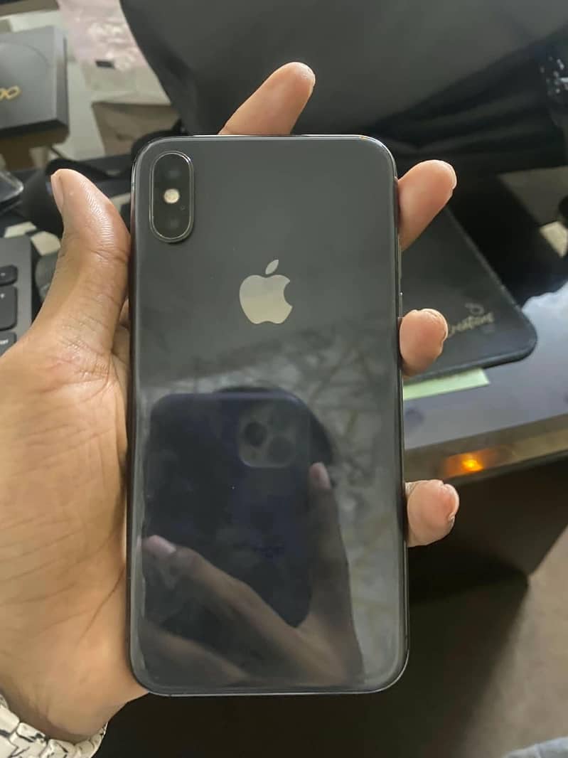 Apple iPhone X 0