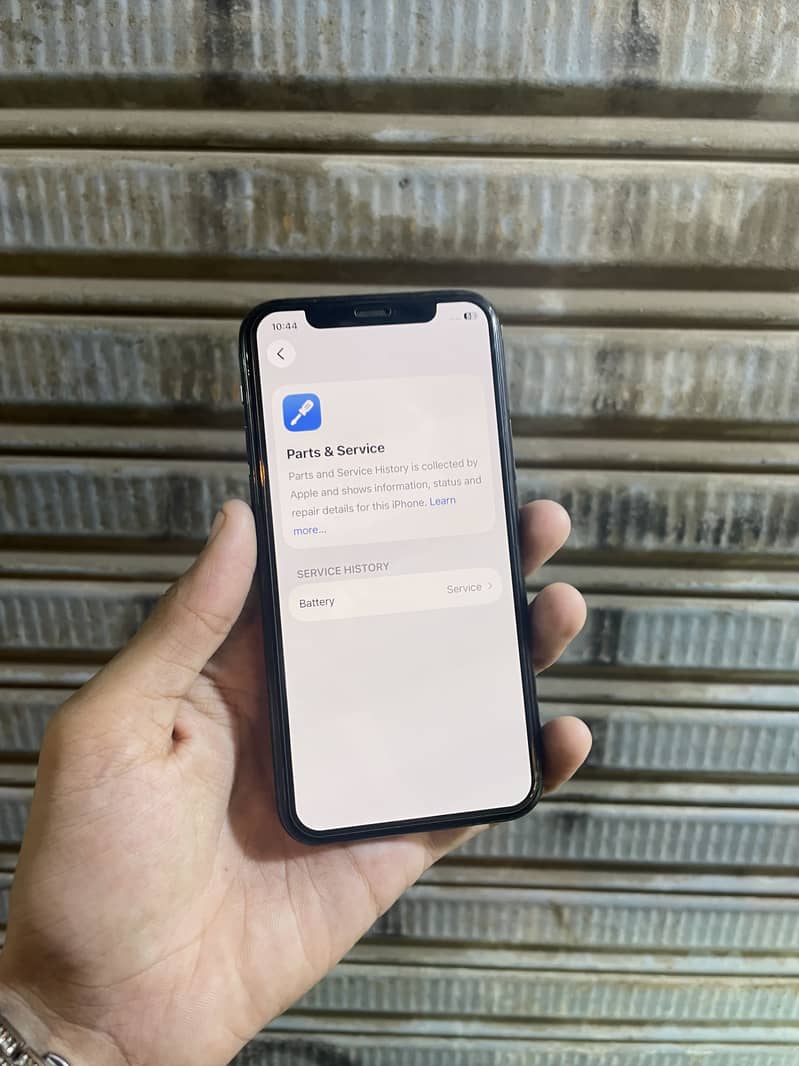 Apple iPhone 11 Pro 2