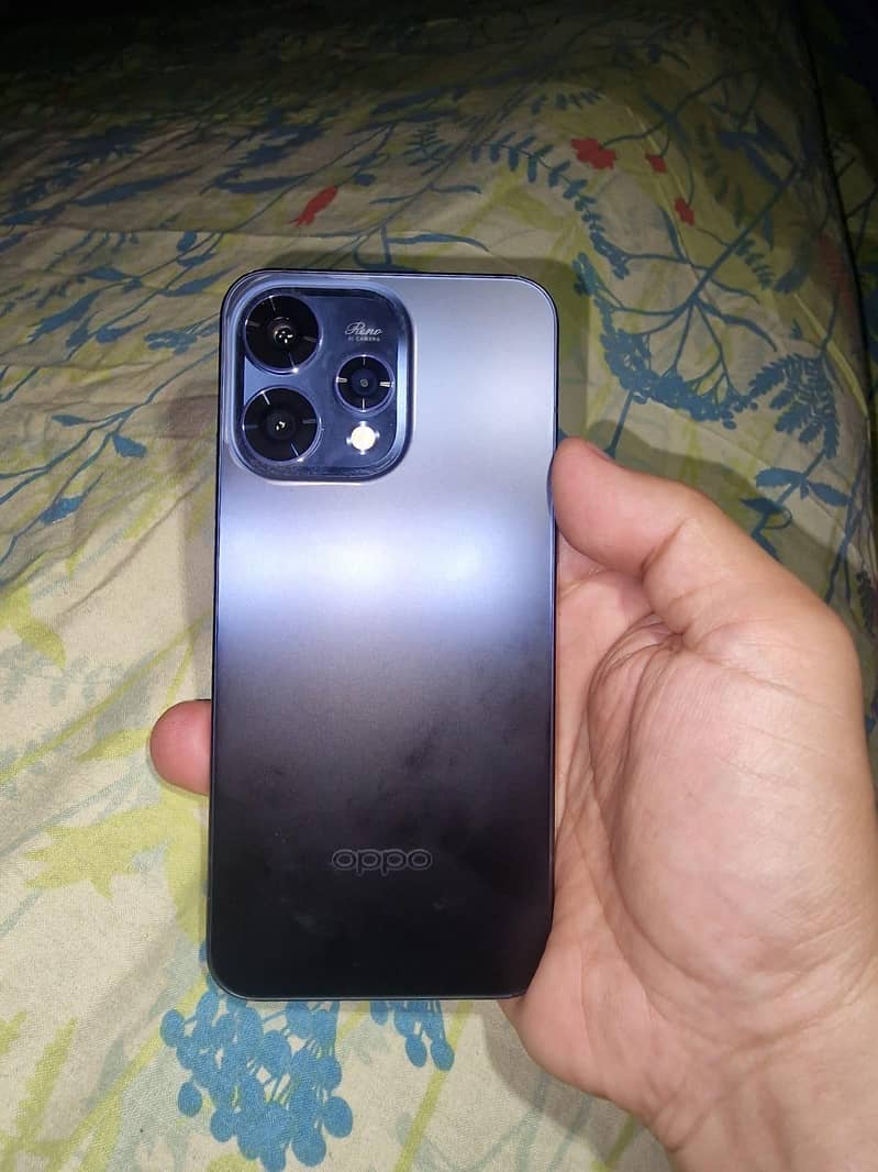OPPO Reno 15 0