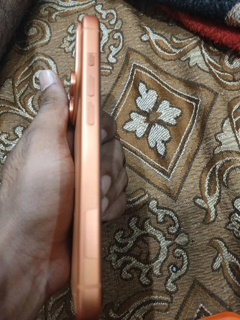 Apple iPhone 17 Pro jv 2