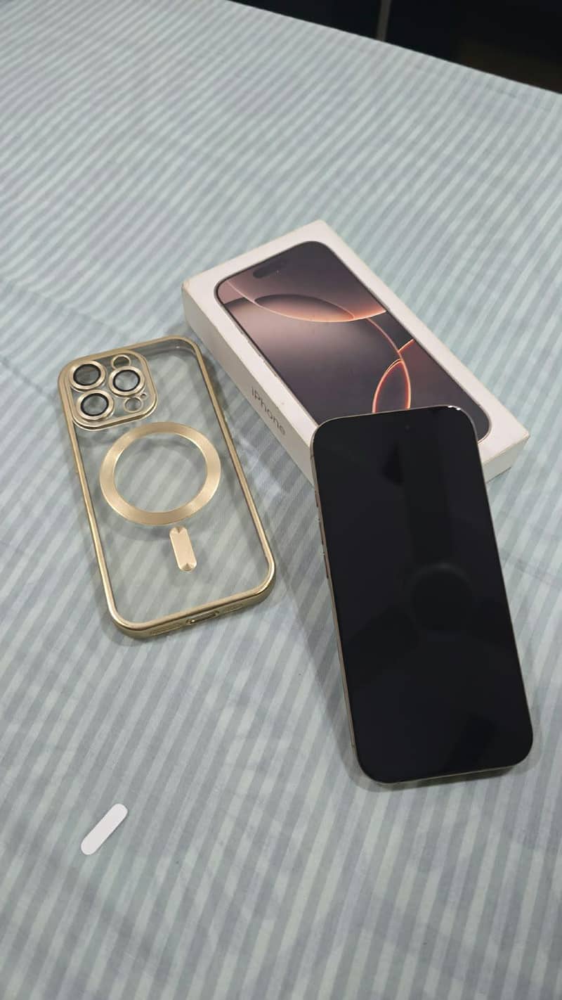 Apple iPhone 16 Pro 1