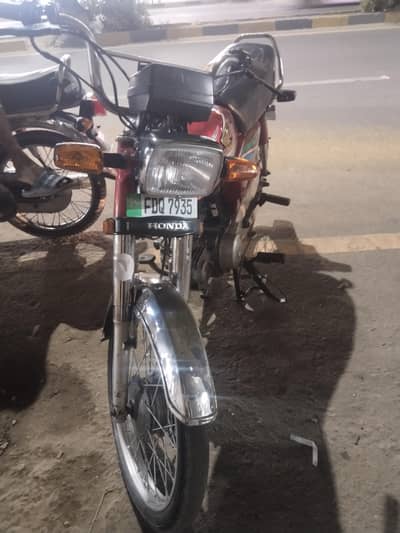 Honda CD 70 2016 bike in new condition for sale