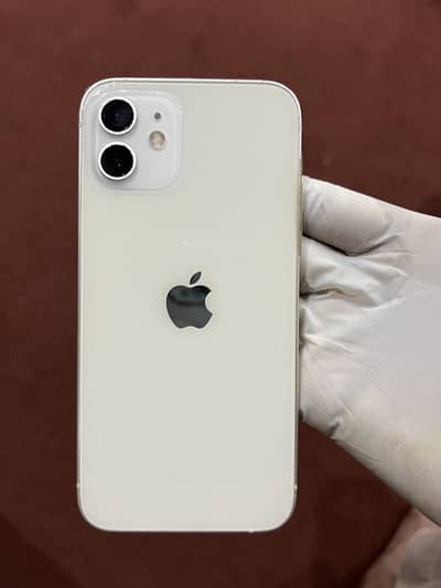 Apple iPhone 12