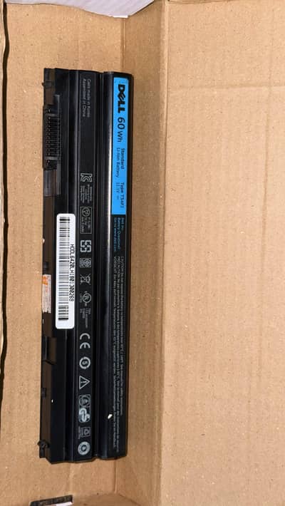 Dell Laptops Battery  For Sale
