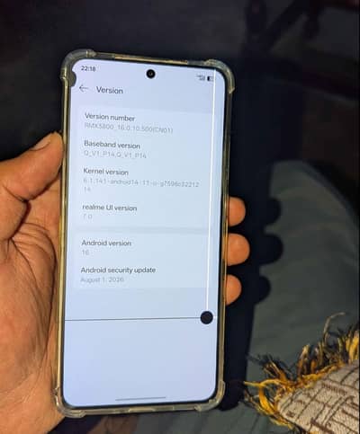 Realme GT 6 official PTA approved 8/256 pubg 120fps dot line
