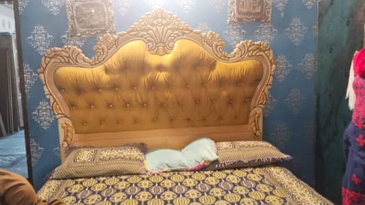 Decco paint bed