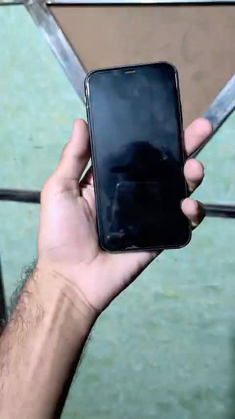 Apple iPhone 11 1