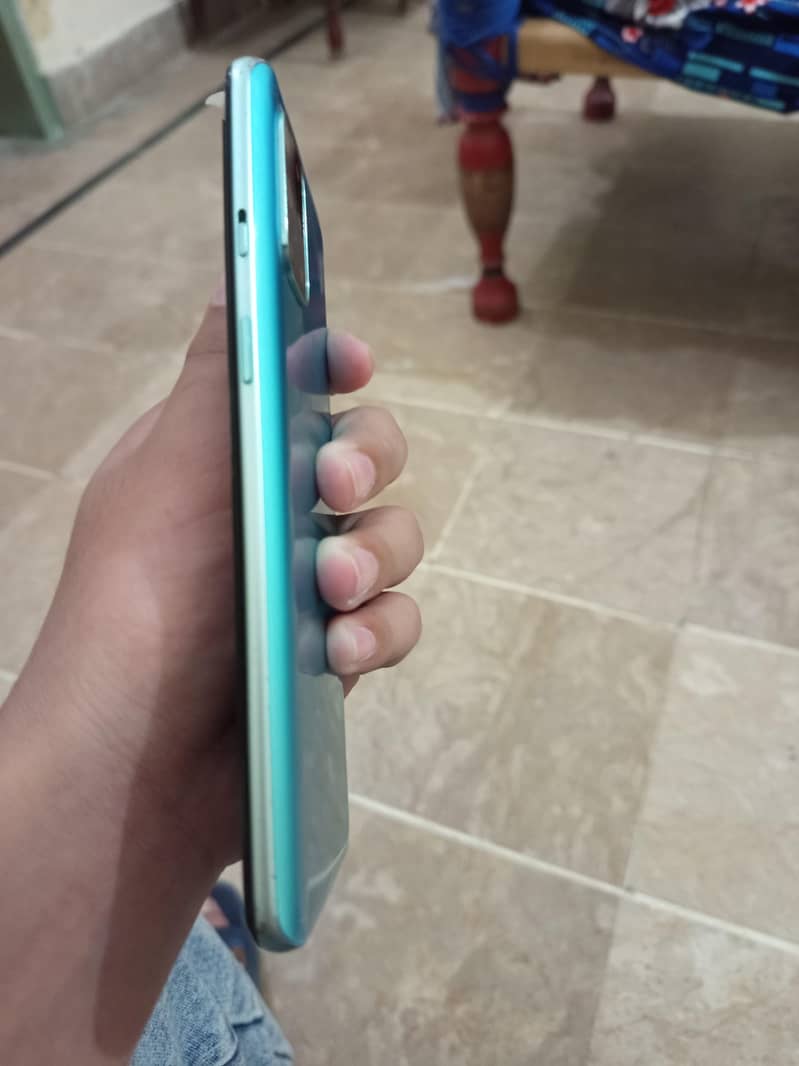 One Plus 8 8/256 3