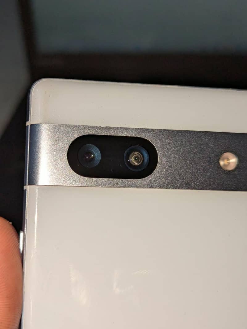 Google Pixel 7a 2