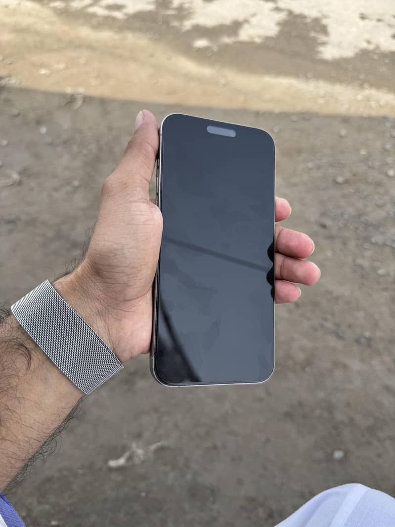 Mobile 1