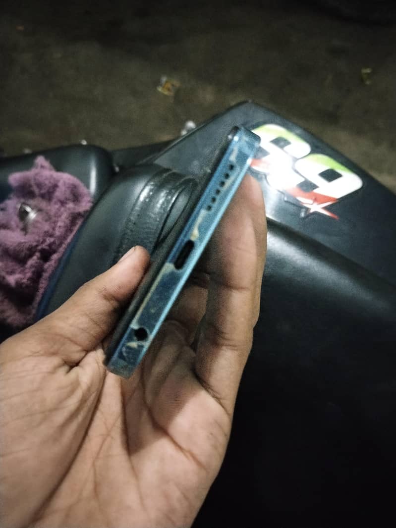 Tecno Spark 20 2