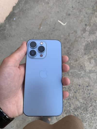 Apple iPhone 13 Pro