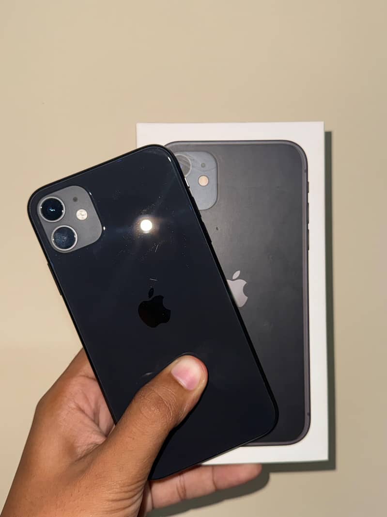 Apple iPhone 11 0
