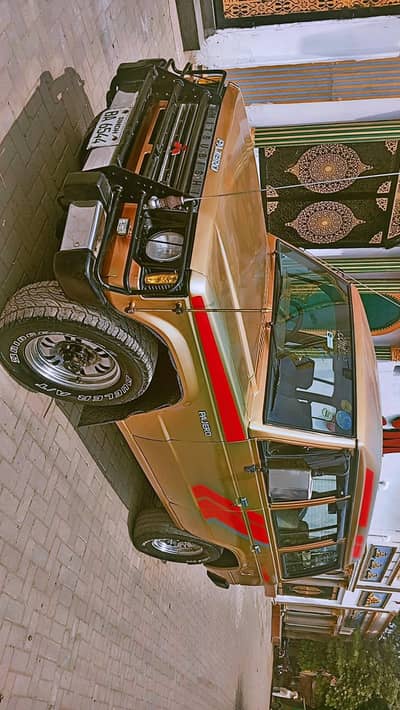 Mitsubishi Pajero 1985