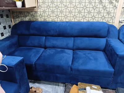 bilkul brand new condition 10by10