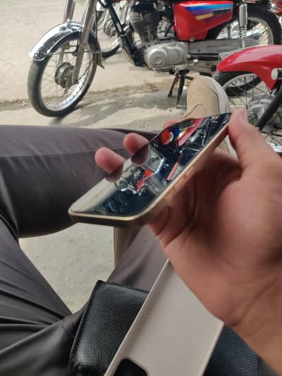 Apple iPhone 12 Pro
