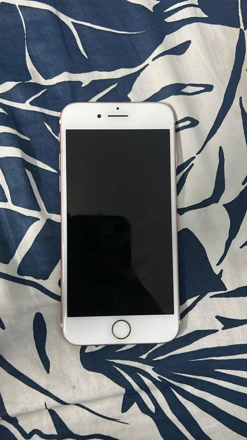Apple iPhone 7 4