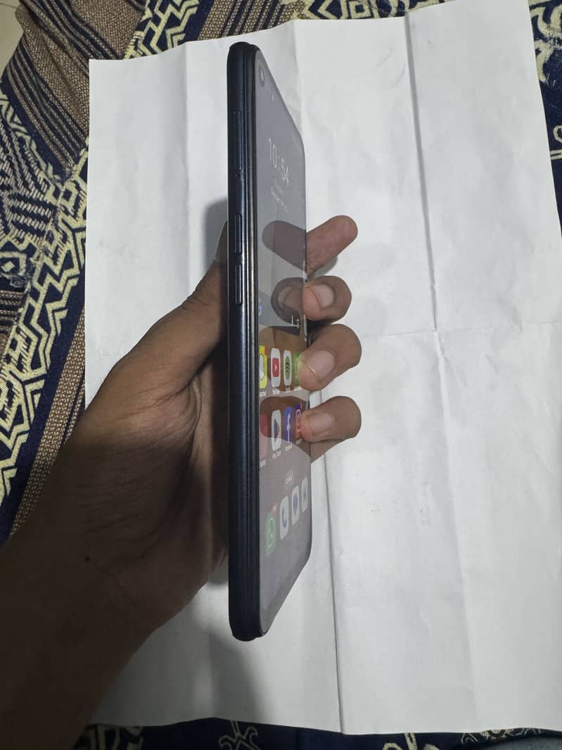 Oppo A92 3