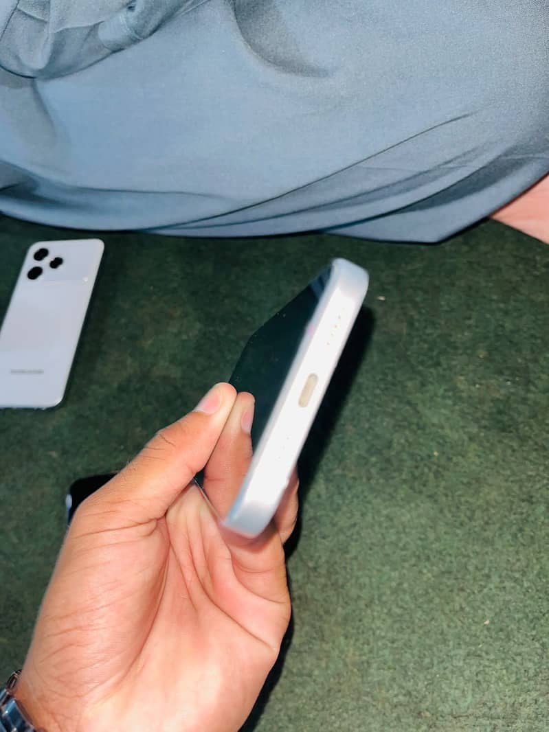 Iphone 15 3