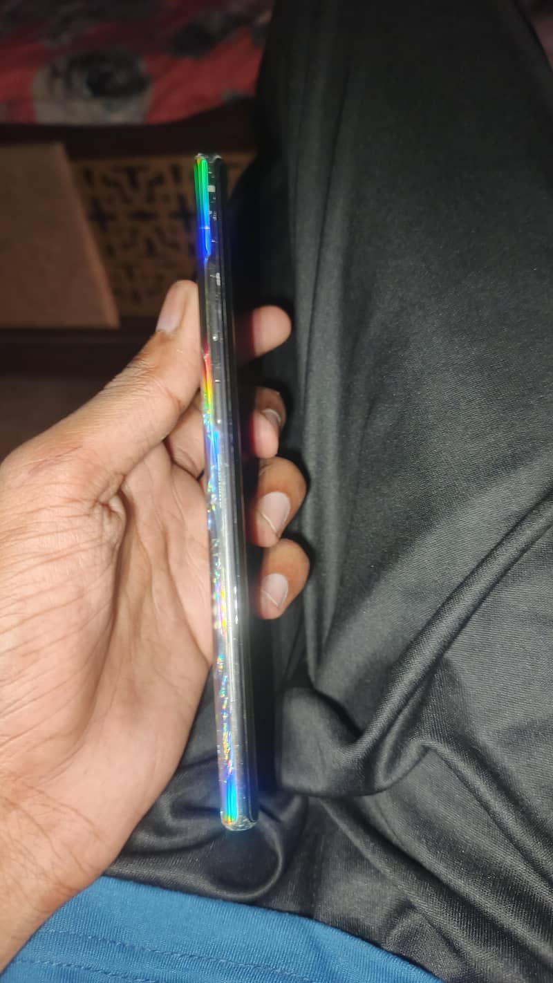 Samsung Mobile Note 10 Plus 3