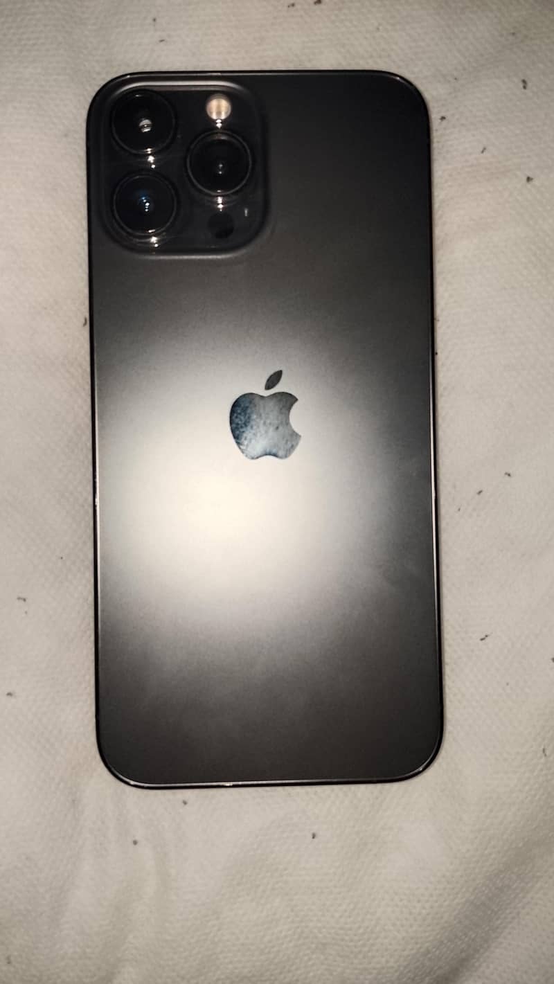 Apple iPhone 13 Pro Max 3