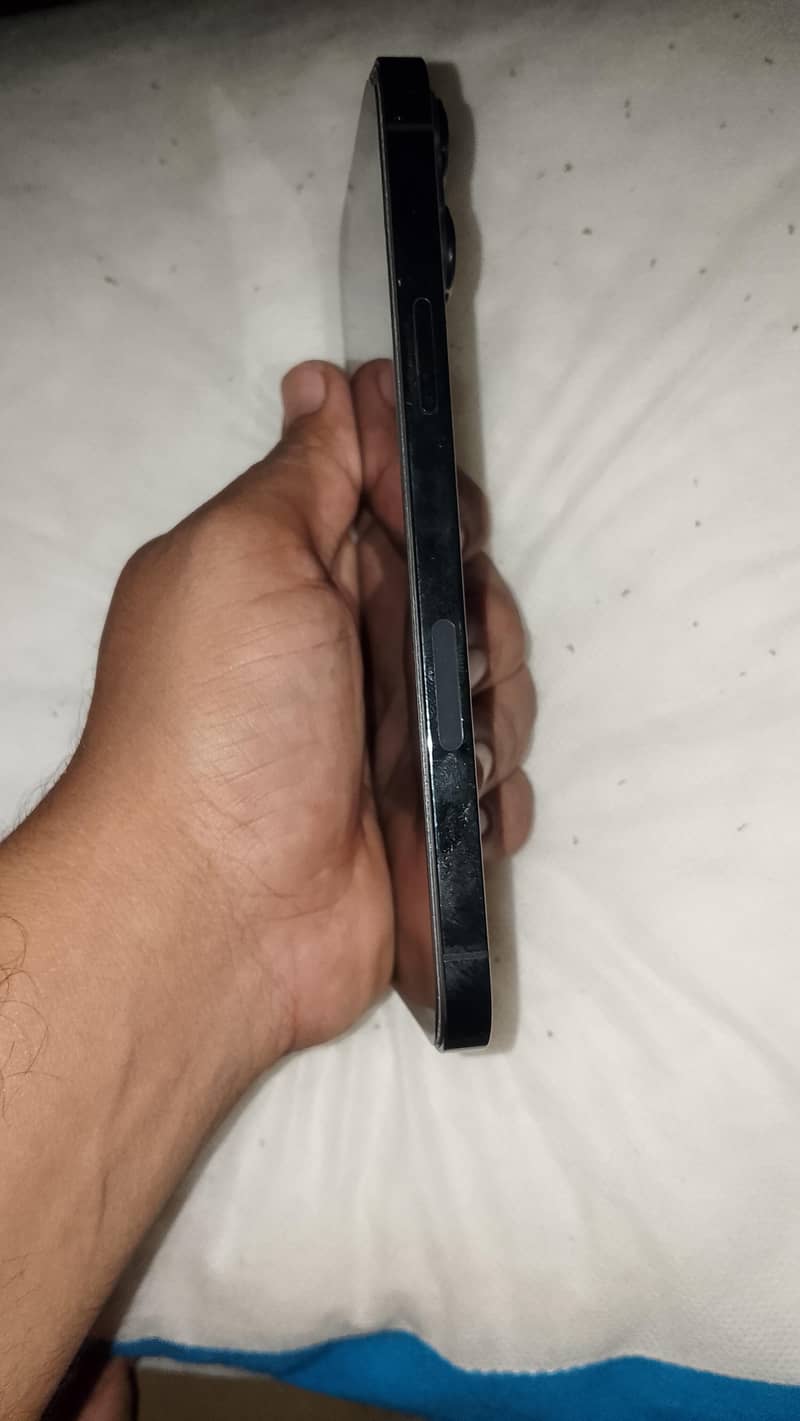 Apple iPhone 13 Pro Max 5