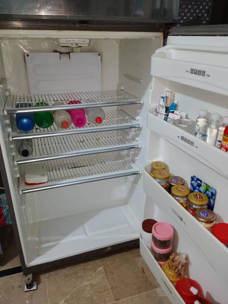 refrigerator 5