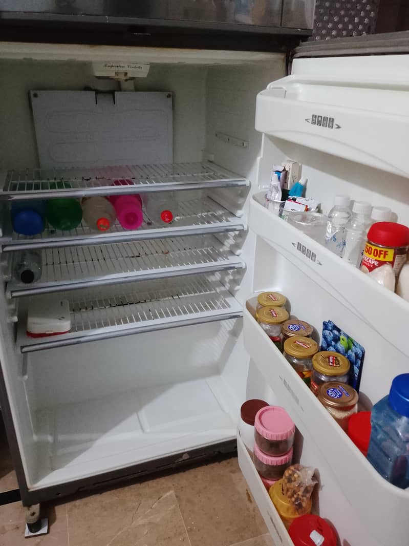 refrigerator 6