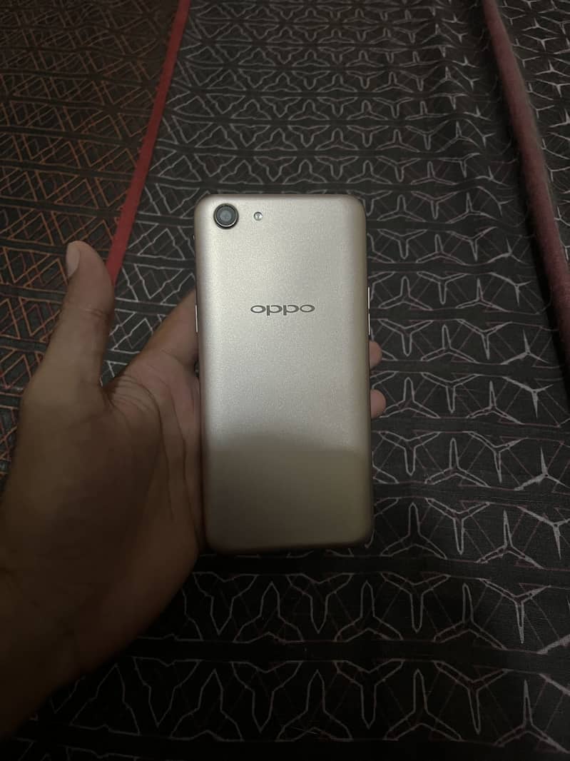 Oppo a83 3