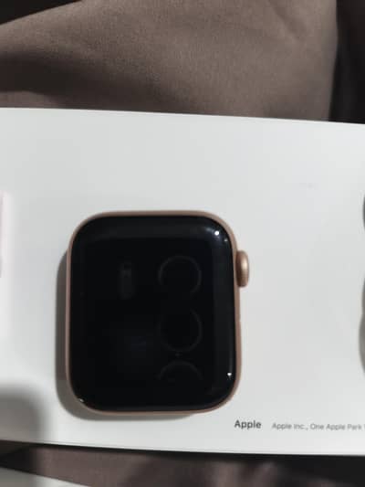 apple watch series 4 pink color
