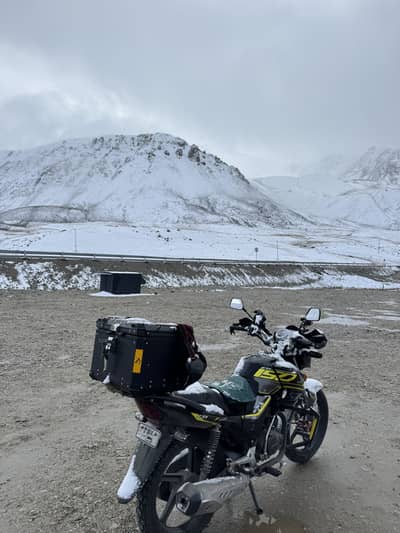 ZR5 Aluminium Top Box