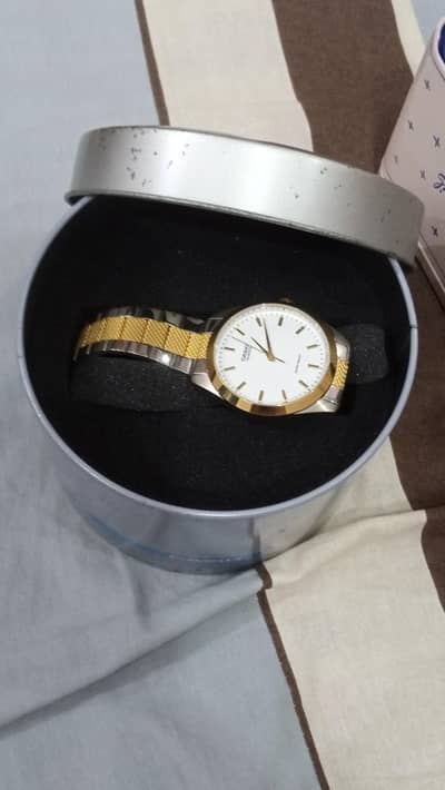 brand new watch frome dubai