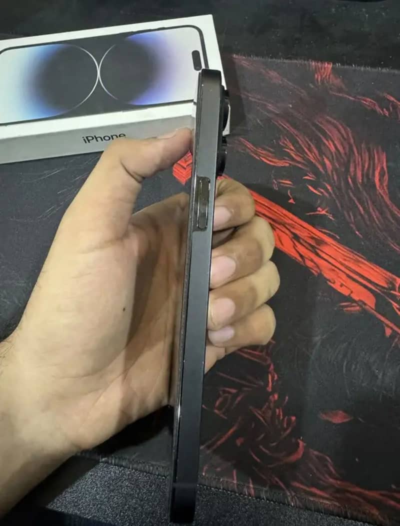 Apple iPhone 14 Pro Max 5