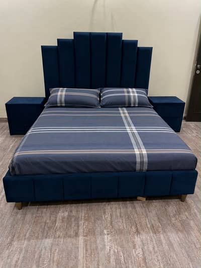 Double bed modern style