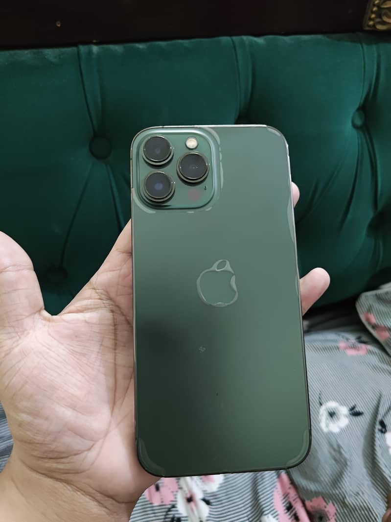 Apple iPhone 13 Pro Max 5