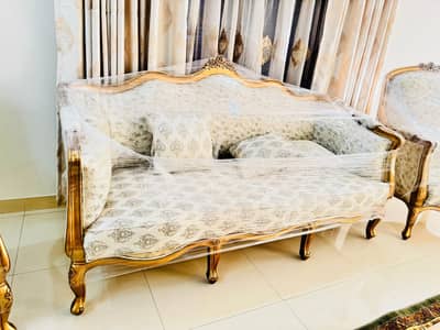 5 seater sofa set with 1 center table and 2 side tables