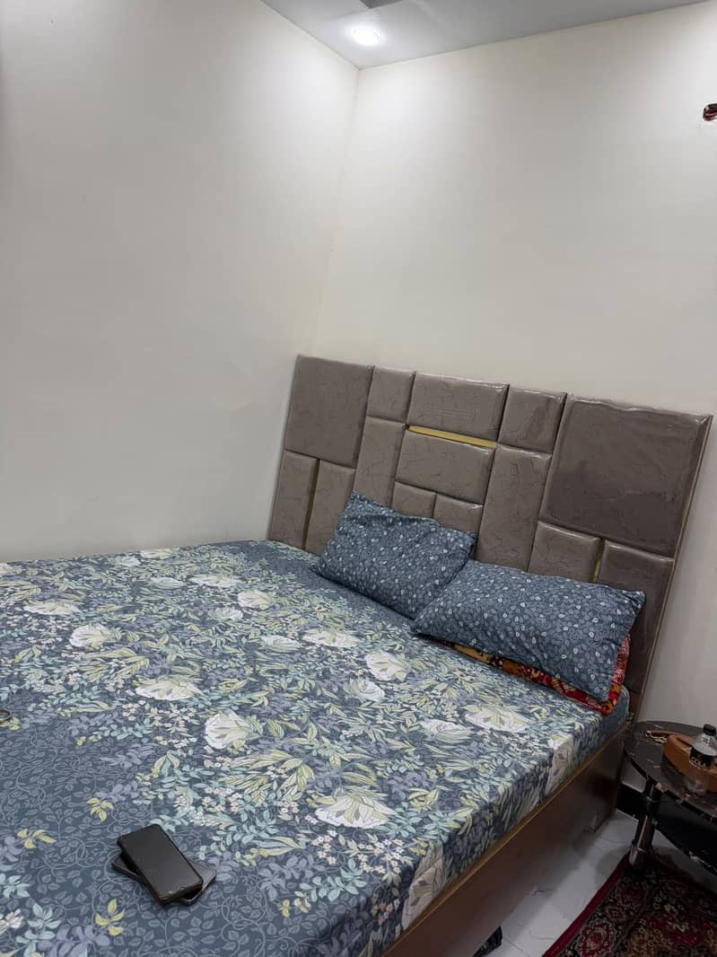 Bed and wardrobe 2