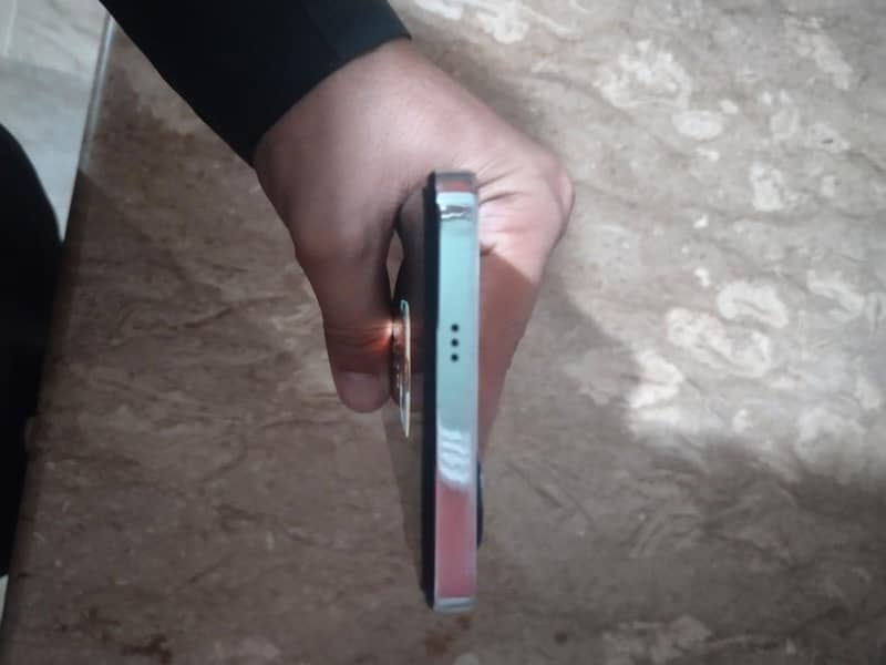 Tecno CAMON 20 Pro 5