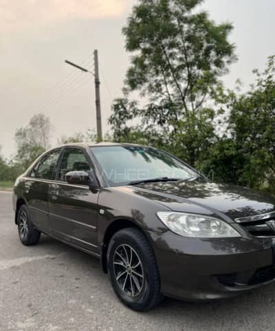 Honda Civic Prosmetic 2004
