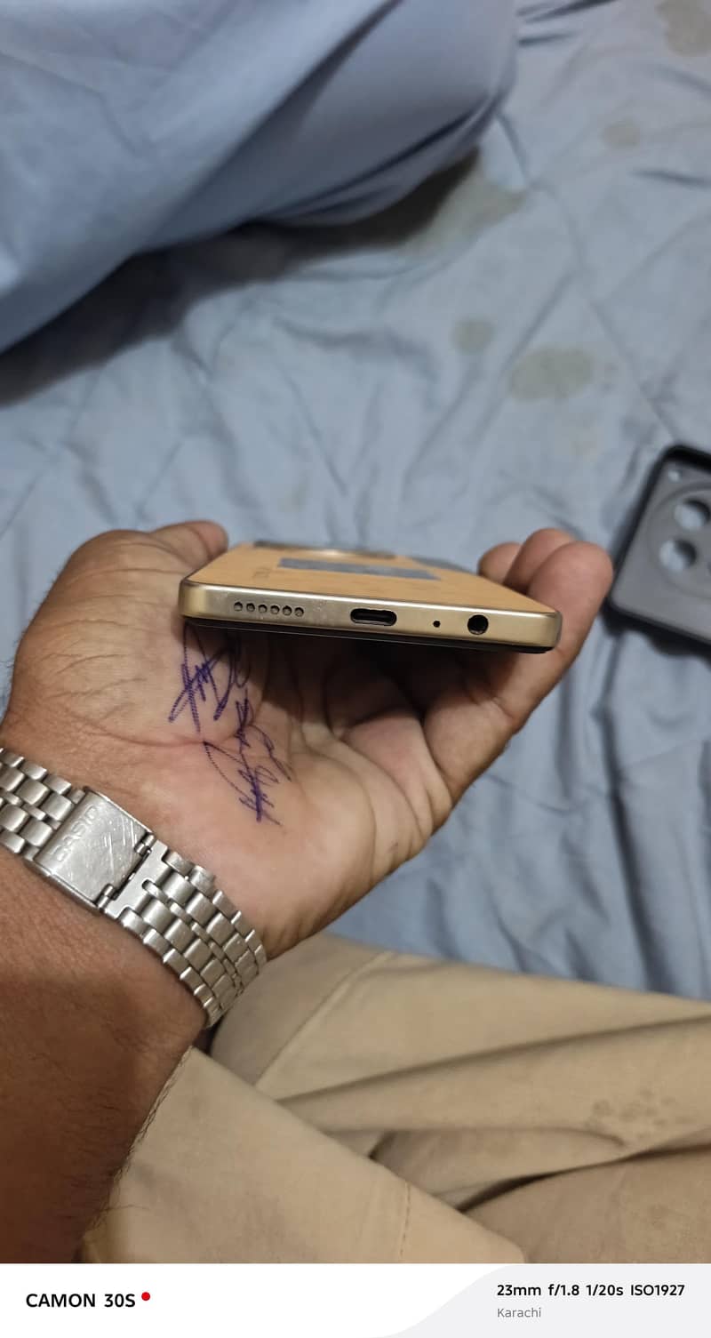 Tecno CAMON 30 1