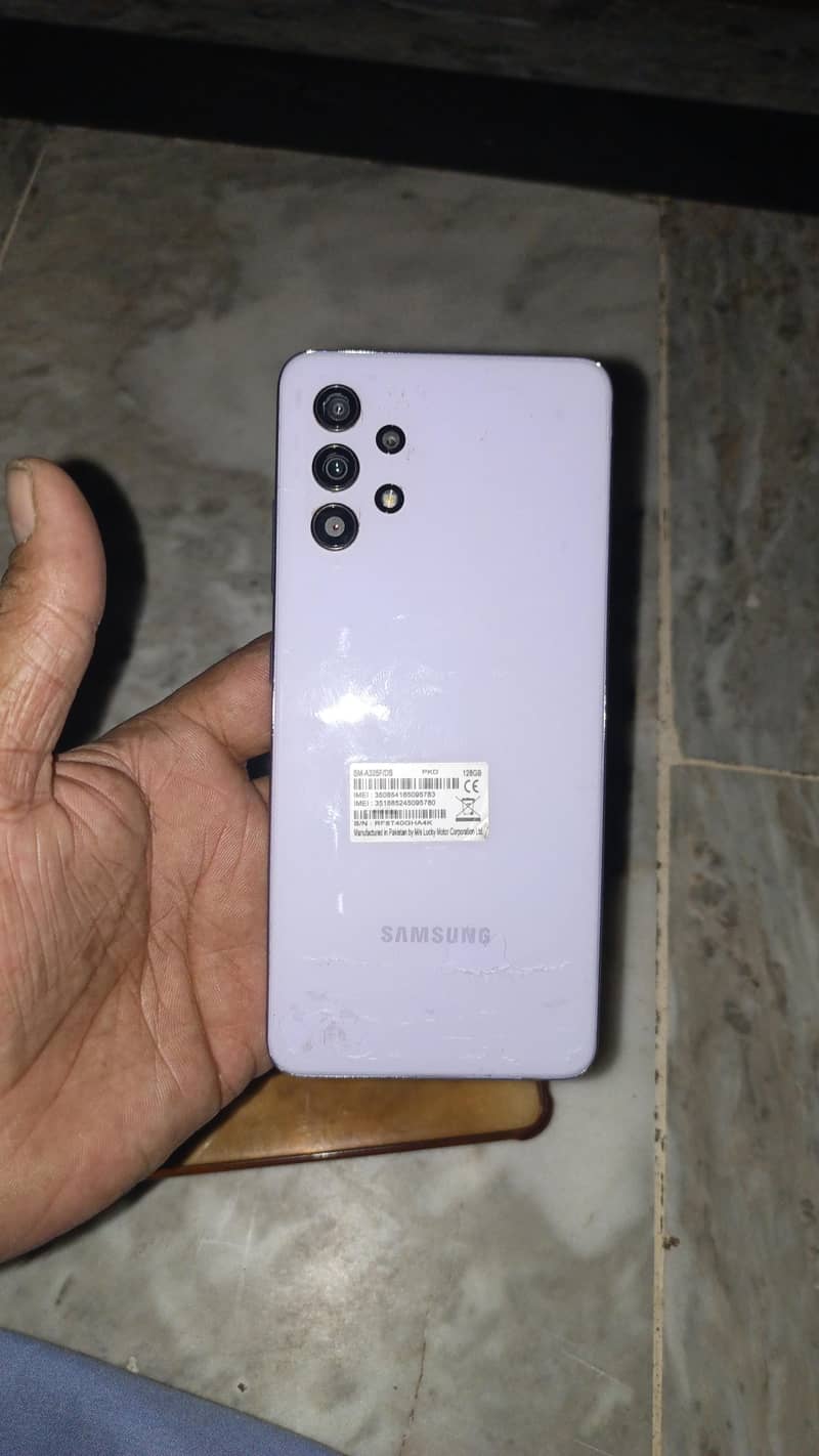 Samsung Mobile A32 1