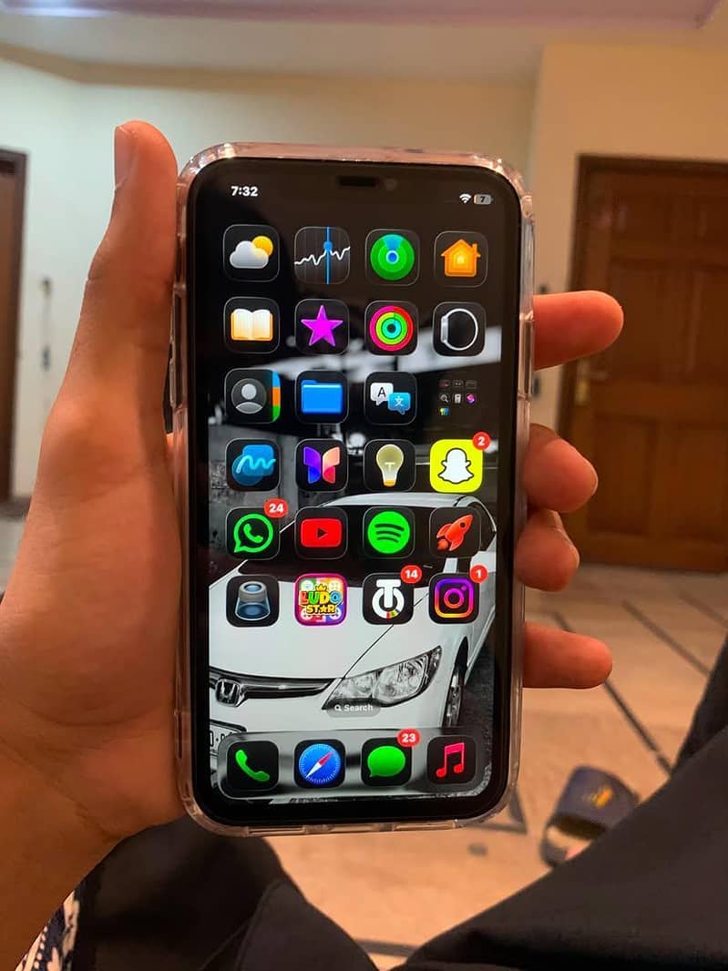 Apple iPhone 11 1