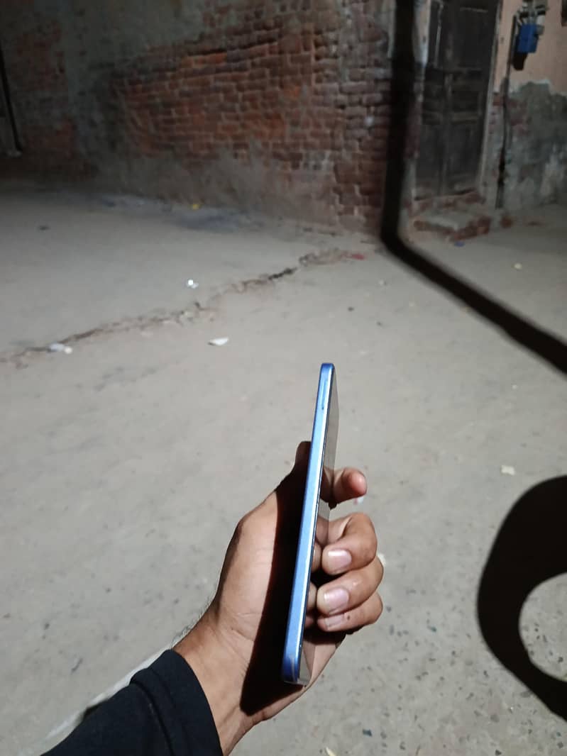 Tecno Spark 40pro 3