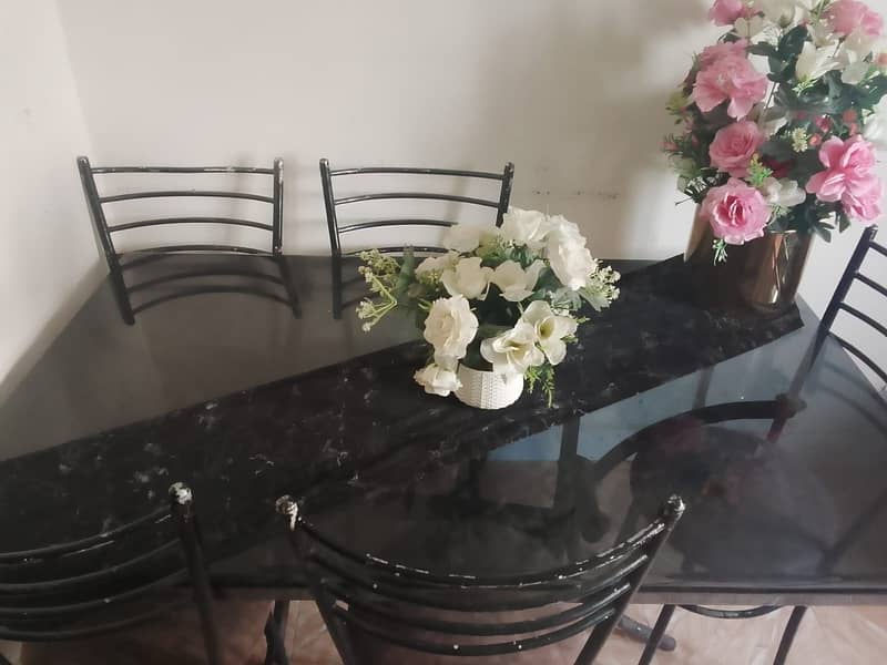 Dining table 6 chairs 0